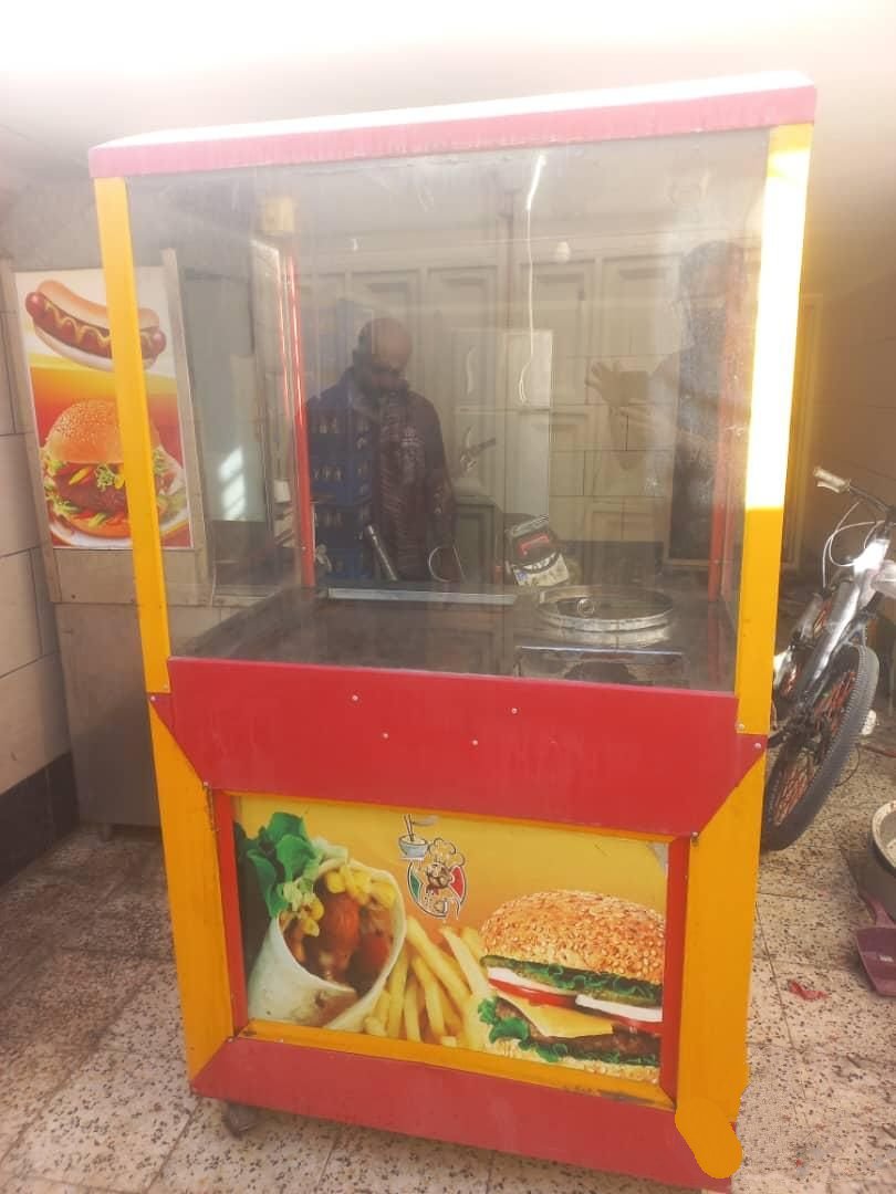 فر ساندویچی و سرخ کن در بهبهان