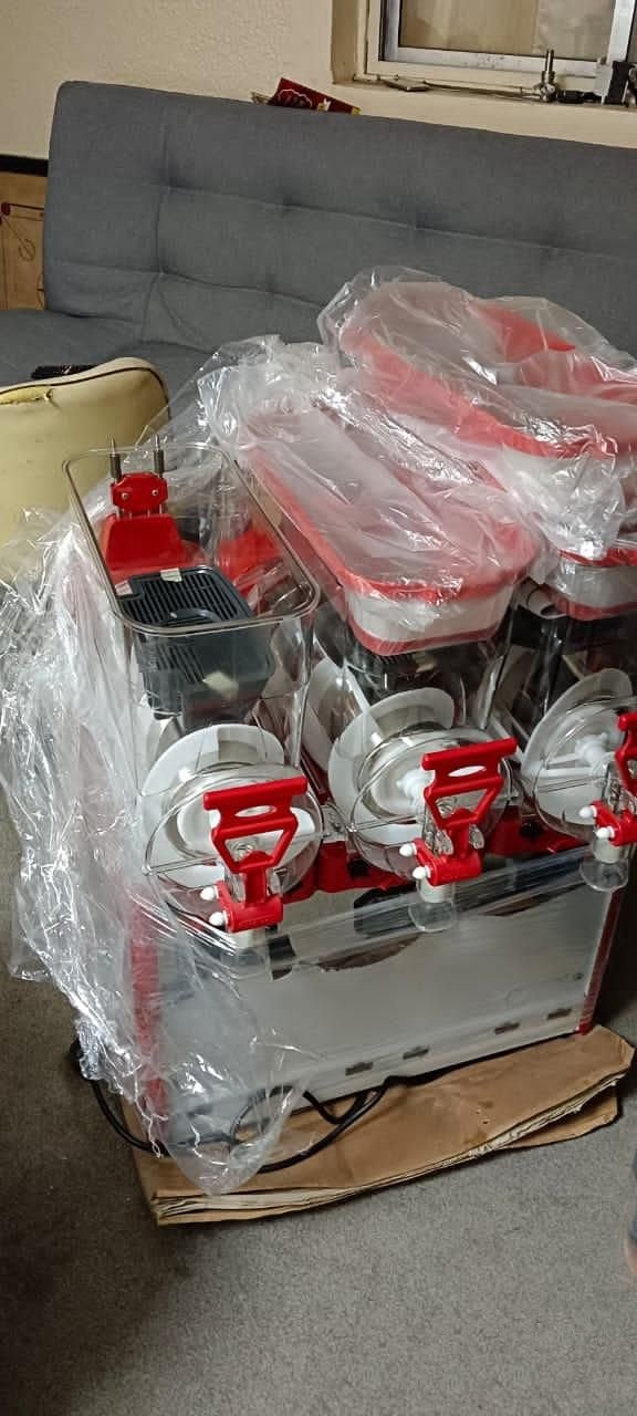 دستگاه یخ در بهشت ساز