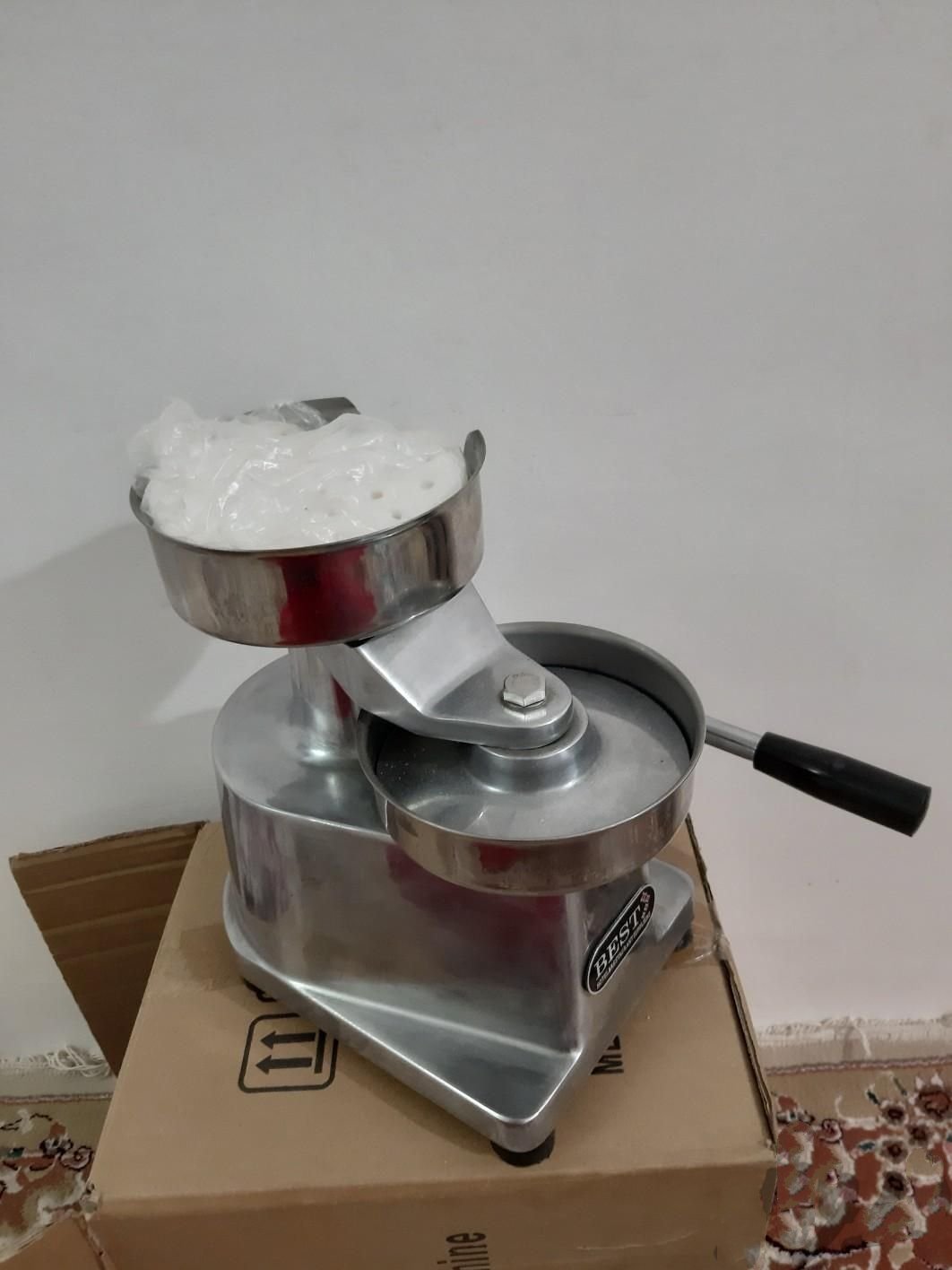 همبرگر زن نیمه اتوماتیک بست