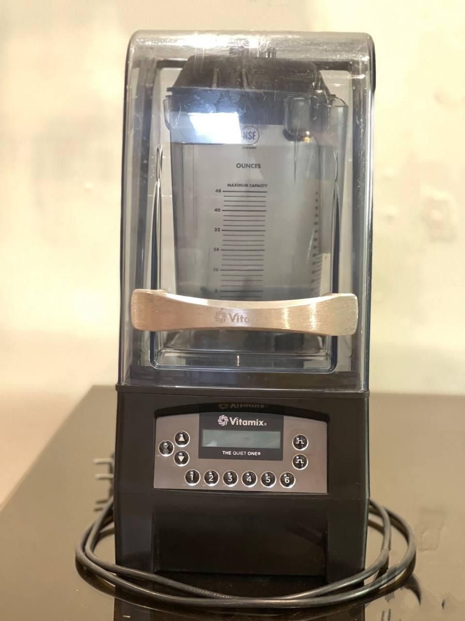 بلندر vitamix کاور دار