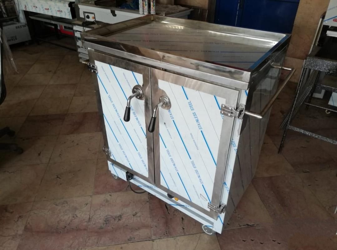 ترولی گرمخانه دار بیمارستانی