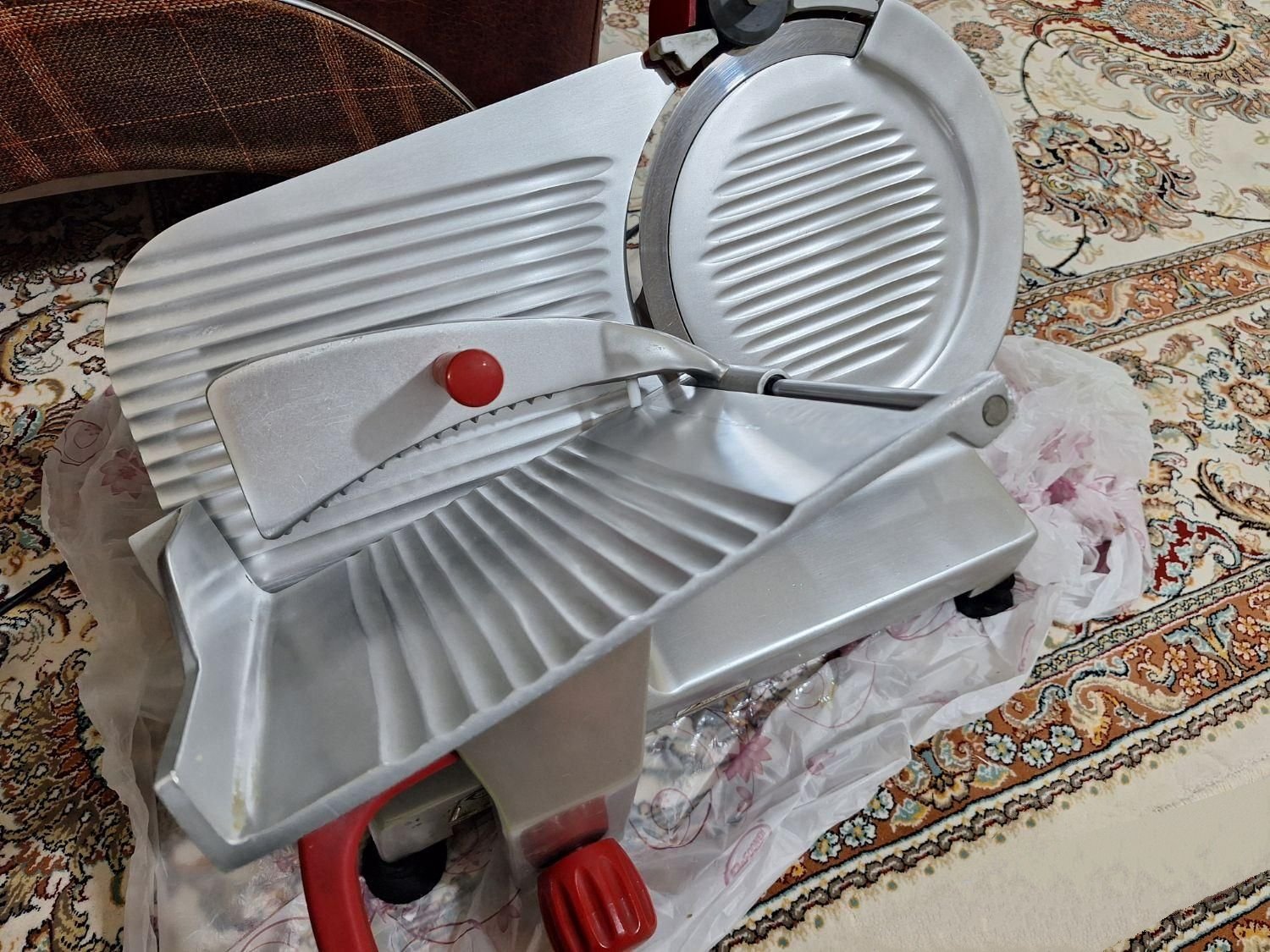 کالباس بر نوا nova