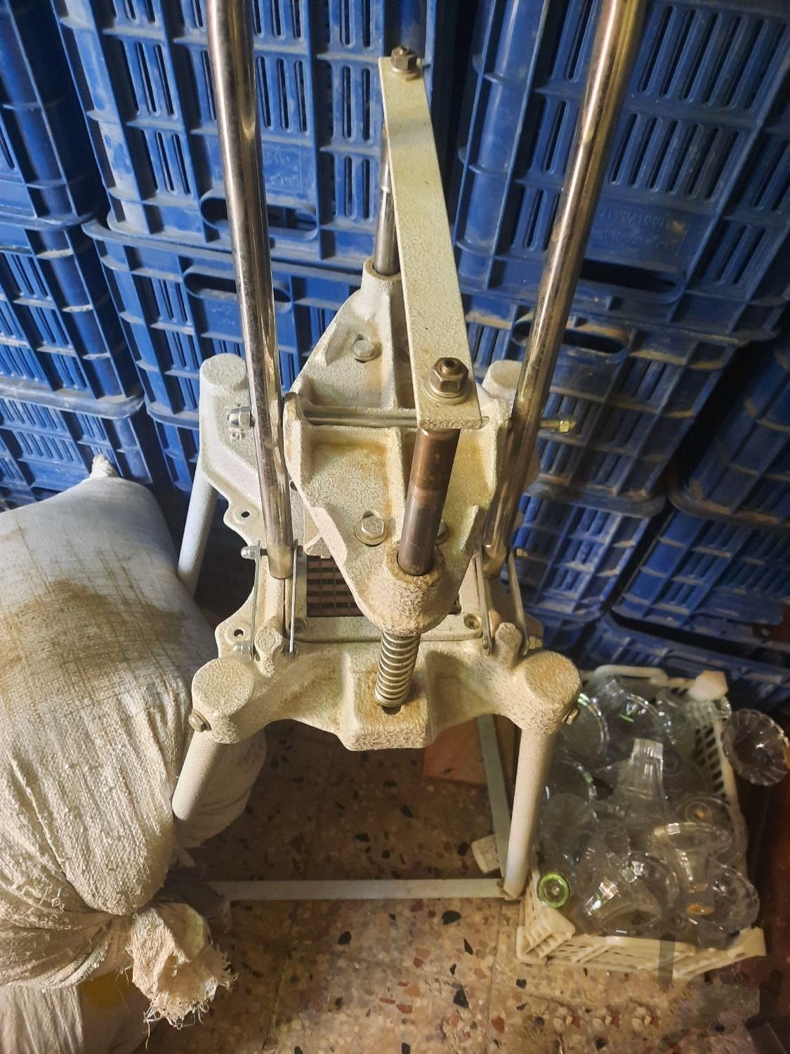 دستگاه خلال زن دستی