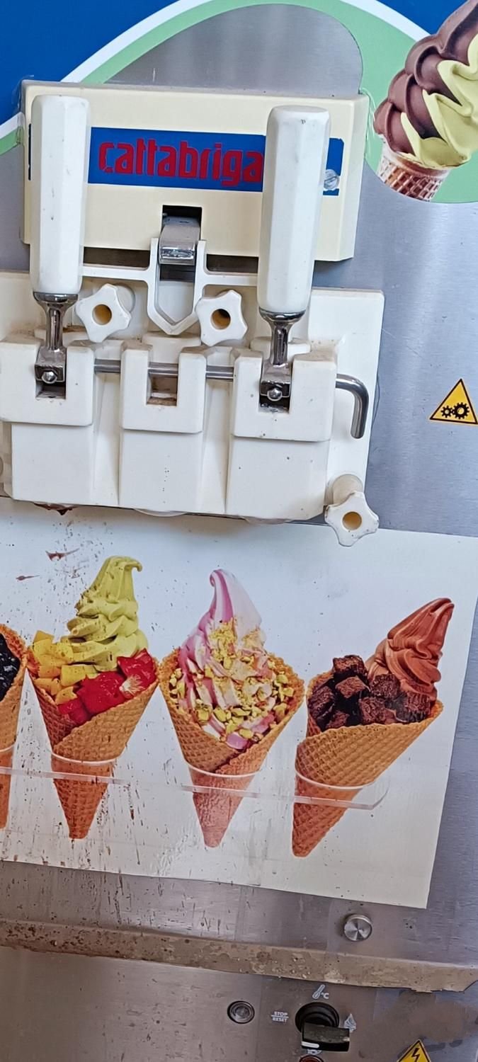 بستنی ساز ایتالیایی کاتابریکا