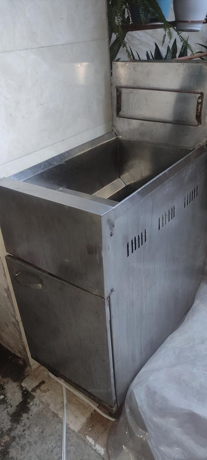 سرخ کن صنعتی